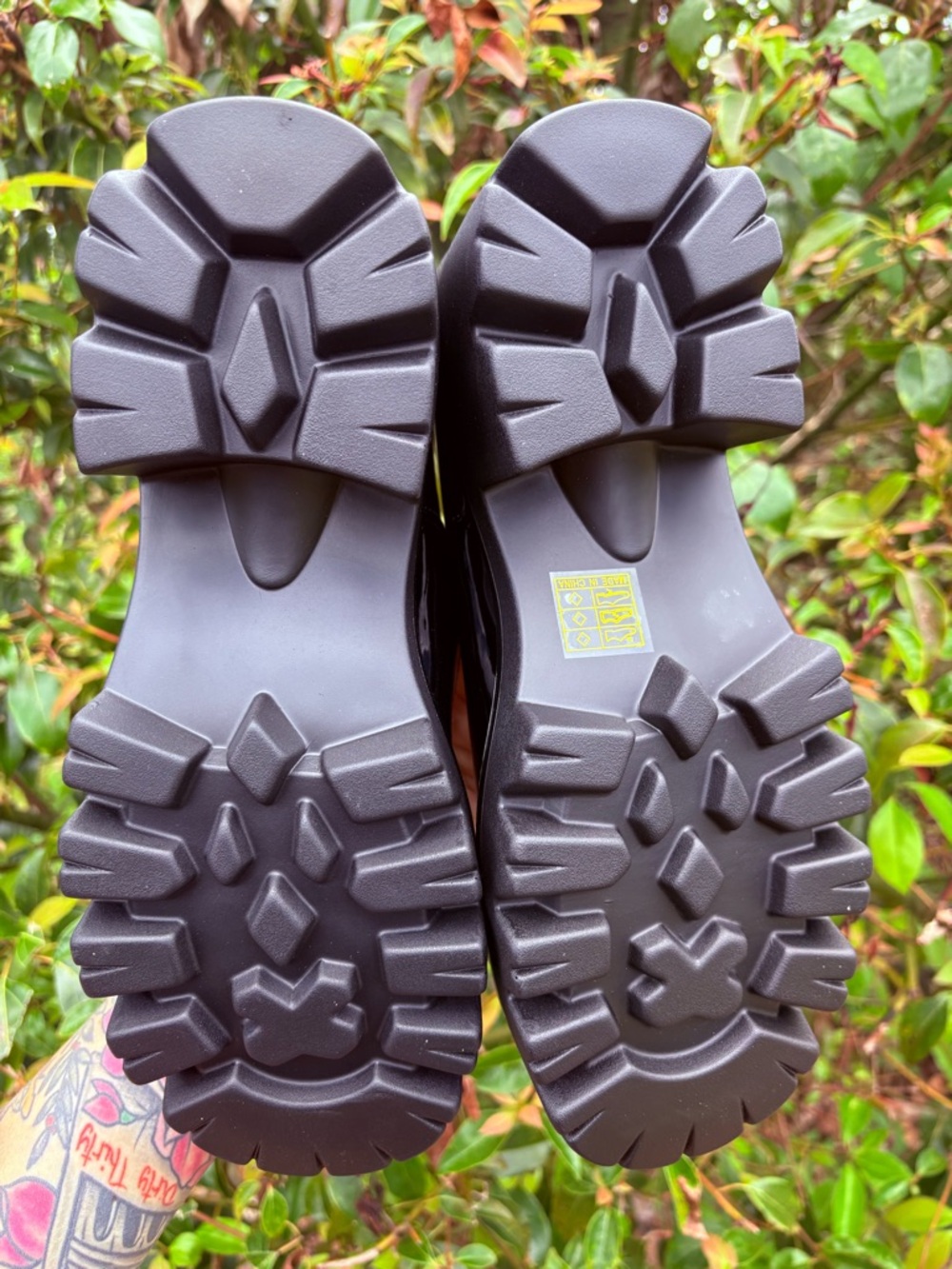 Dream Pairs Mary Jane T-Strap Chunky Platform Heel Size 8 Round Toe Retro Y2K - Picture 4 of 6